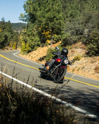 Carousel post from bertsmegamall.