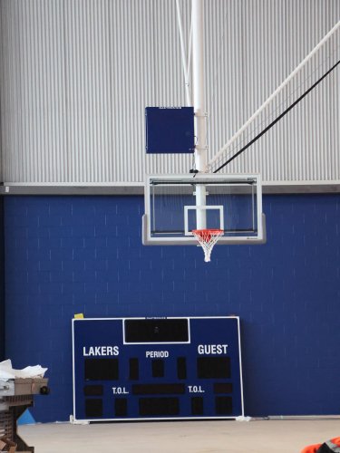 Carousel post from mid_lakers.
