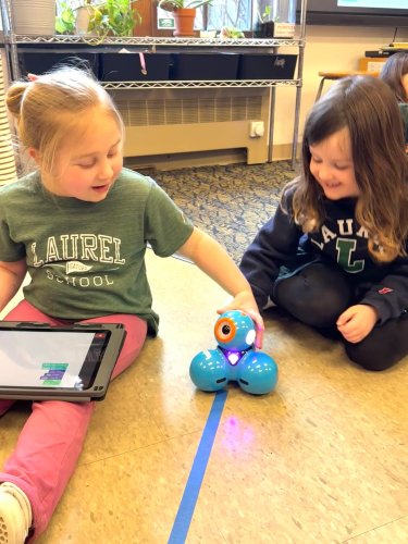 Carousel post from laurelprimary.