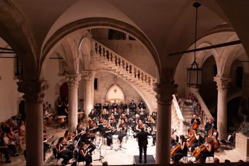 Carousel post from dubrovnikfestival.