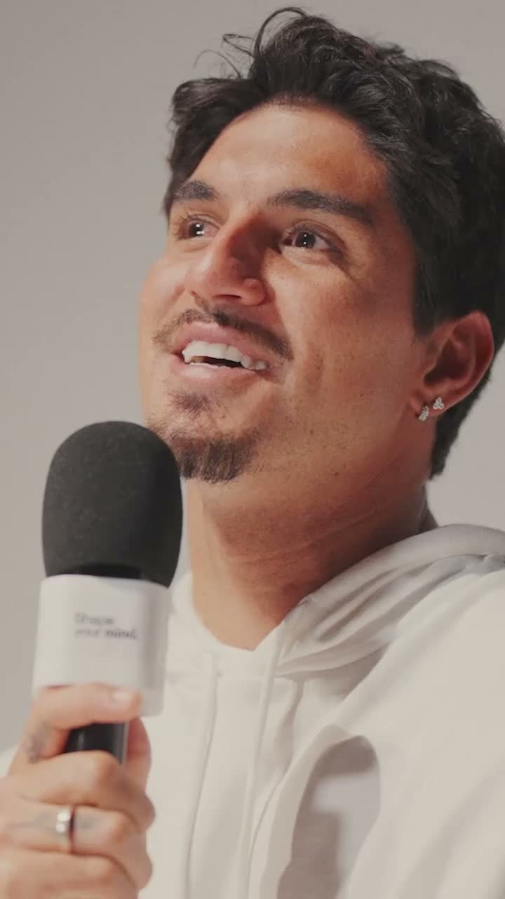 Video post from liveoficial.