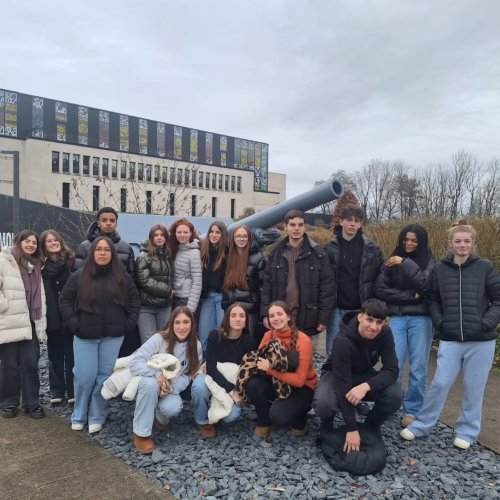 Carousel post from ellacuriazurbaranbhi.