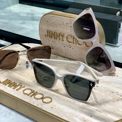 Carousel post from beyondvisioncenter.