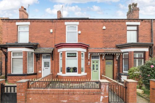 Carousel post from reganhallworth.