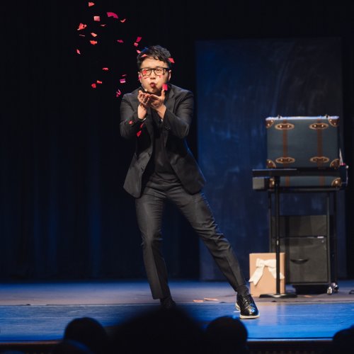 Carousel post from gortoncenterlf.