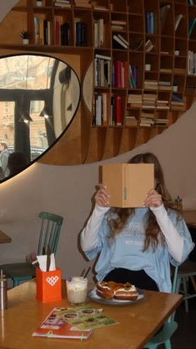 Video post from coffeeandwafflescz.