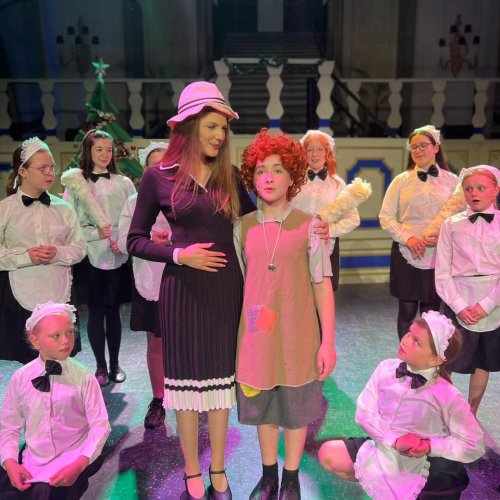 Carousel post from bramleynewspaper.