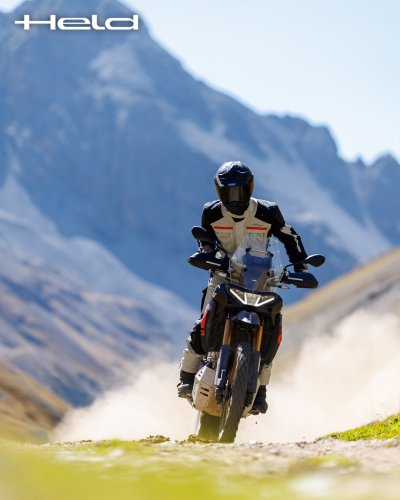 Photo post from motomax.