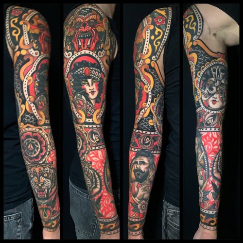 Carousel post from dap_skingdomtattoo.