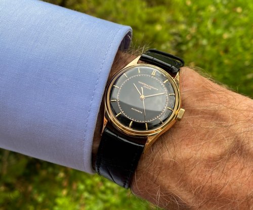 Carousel post from schoenesammleruhren.