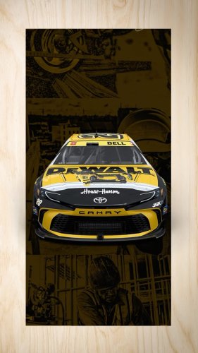 Video post from dewalttough.