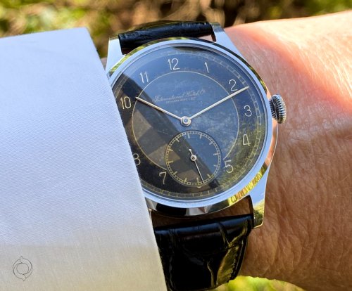 Carousel post from schoenesammleruhren.