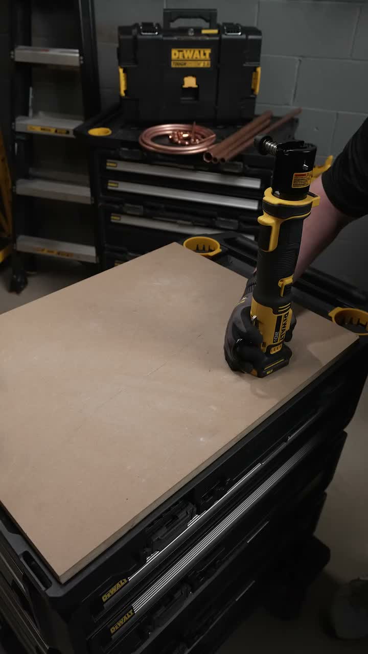 Video post from dewalttough.