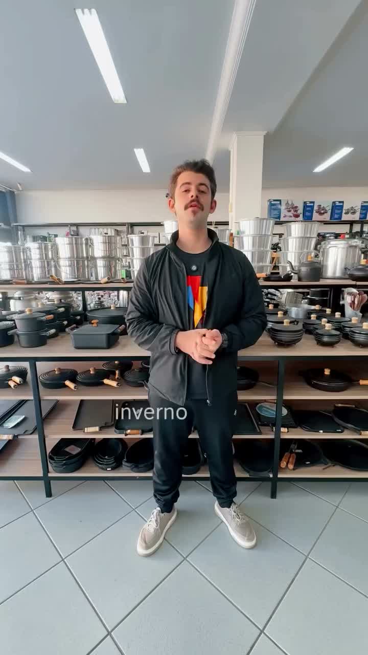 Video post from fermakoficial.