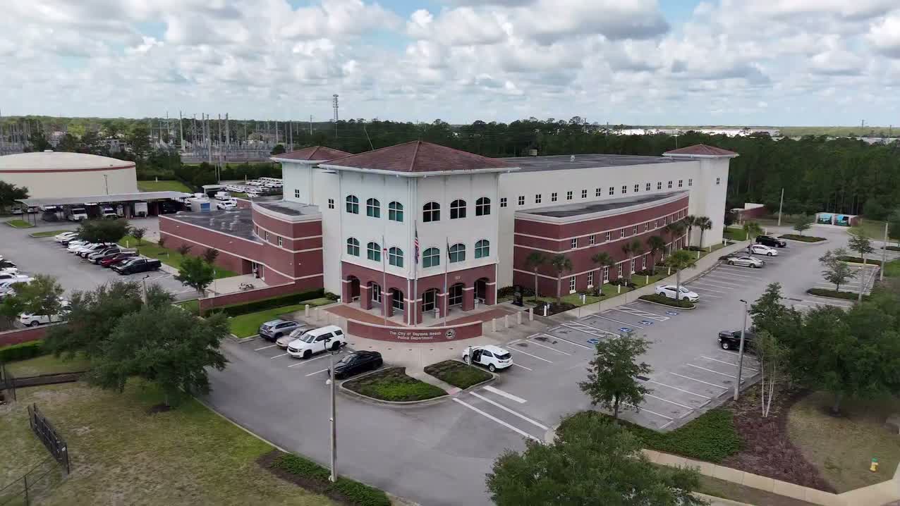 Video post from daytonabeachpolice.