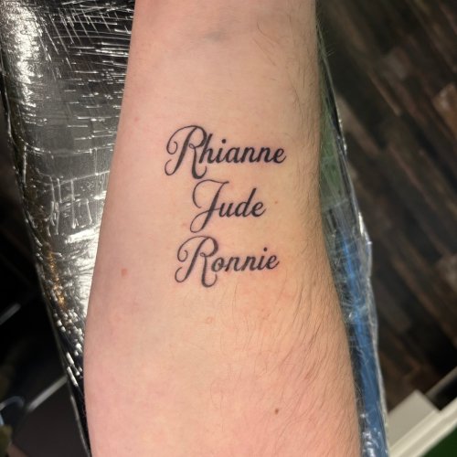 Photo post from lovetattoossandhurst.