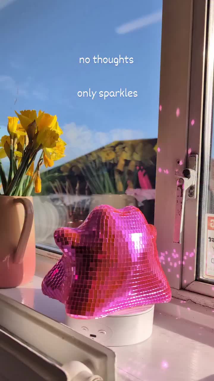 Video post from perdita00.