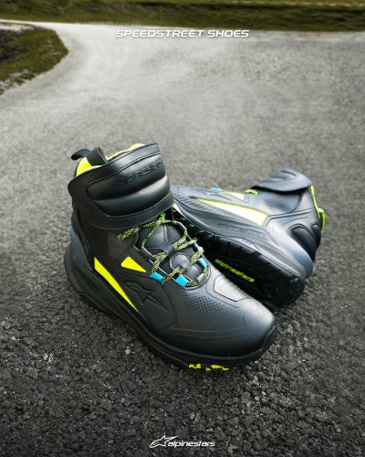 Photo post from motomax.