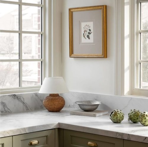 Carousel post from gildandco.