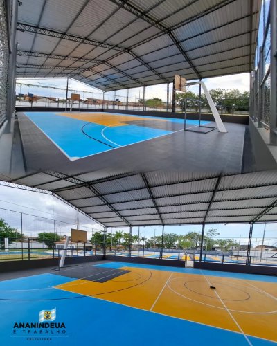 Carousel post from ananindeuapma.