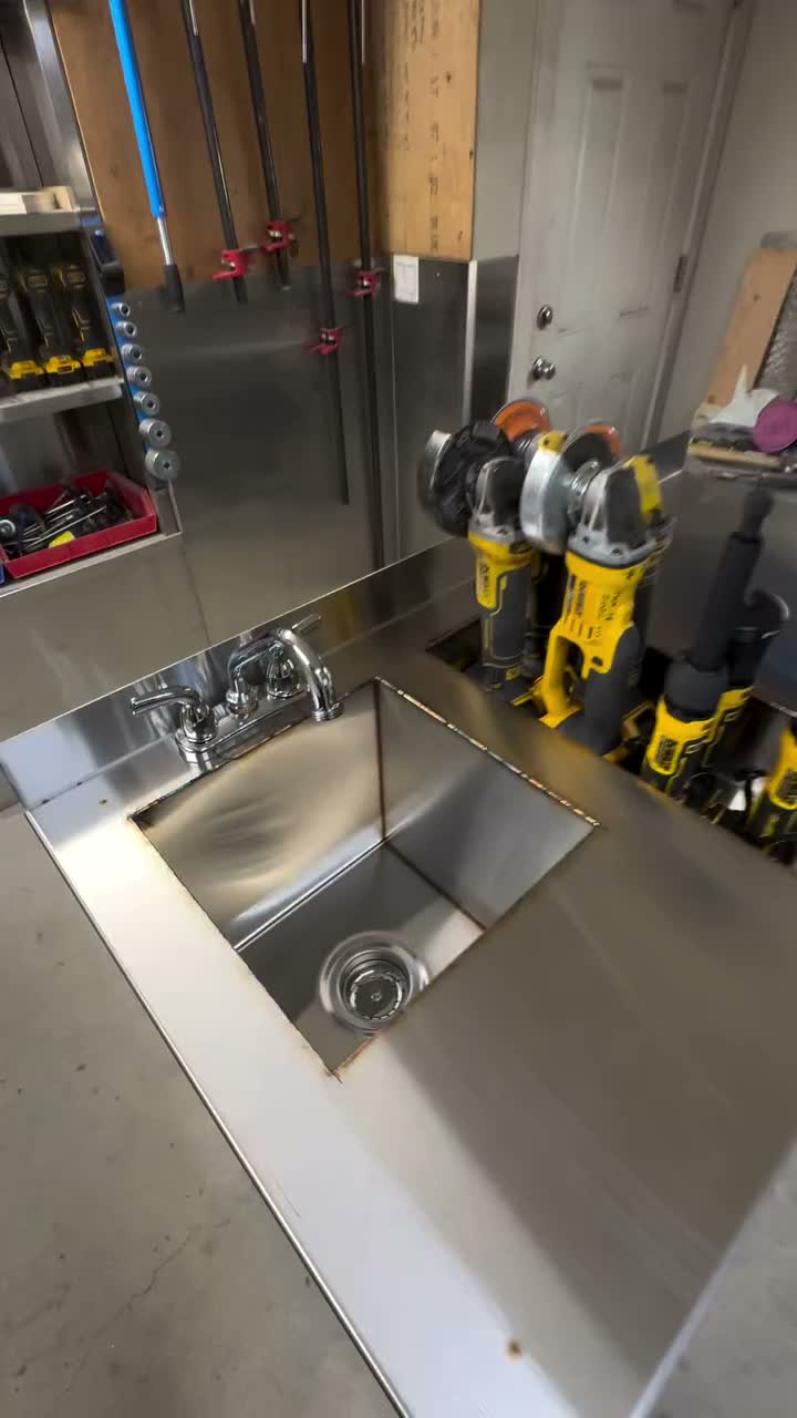 Video post from dewalttough.