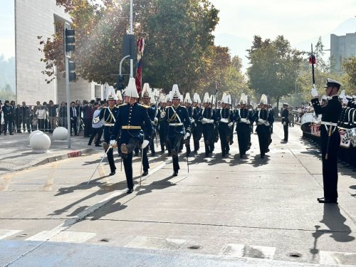 Carousel post from escuelamilitaroficial.