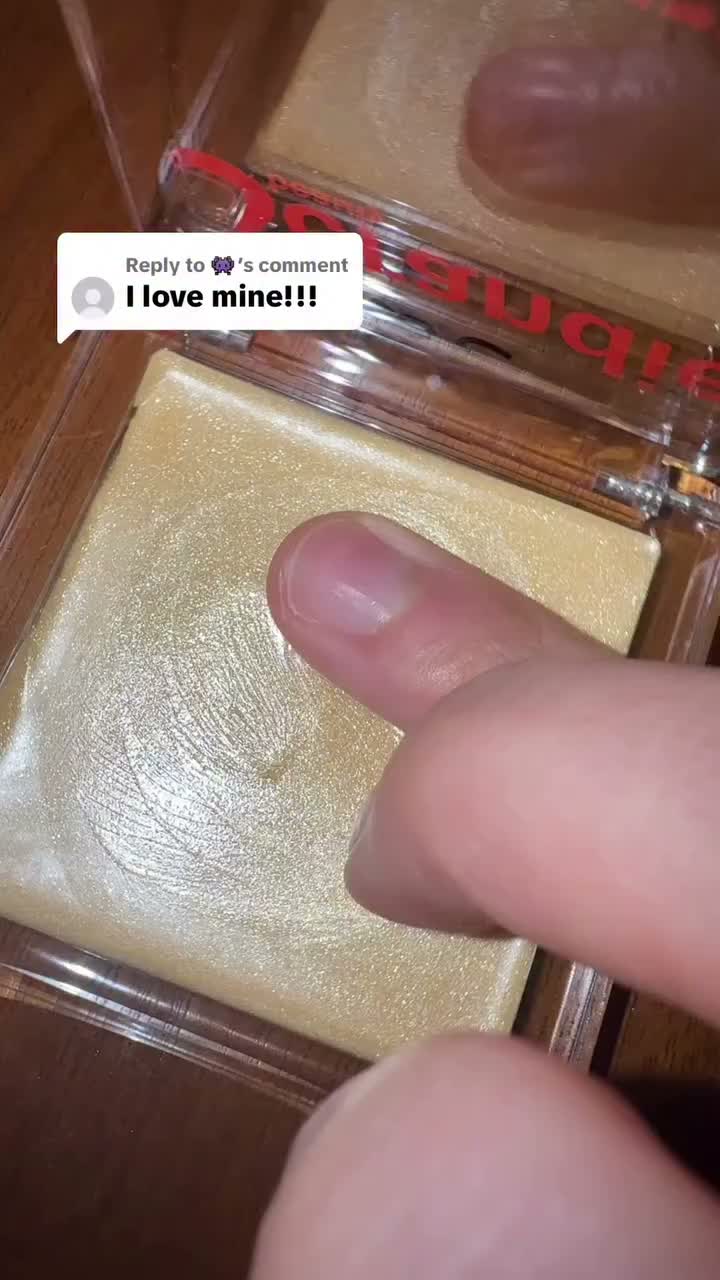 Video post from scrandiebeauty.