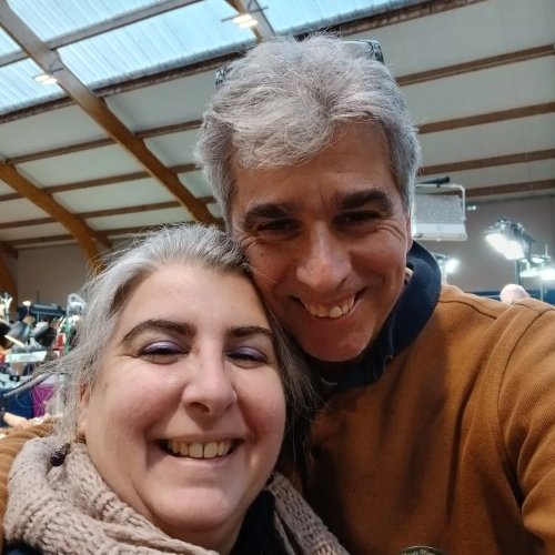 Carousel post from lemondemagiquedescristaux.