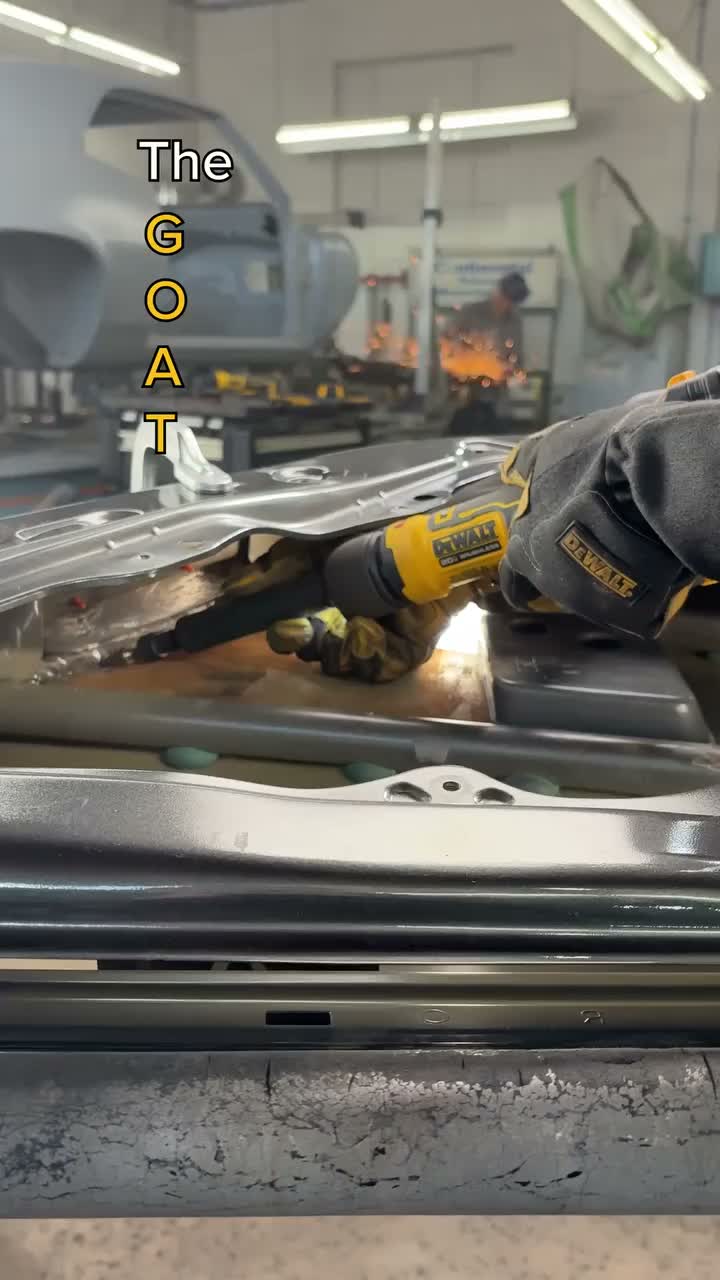 Video post from dewalttough.