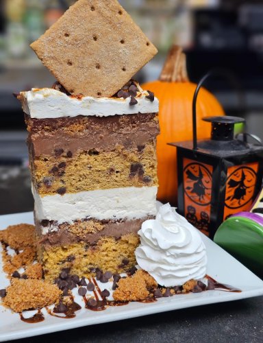 Photo post from laurasbarandgrill.