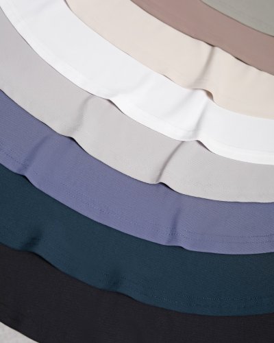 Carousel post from galeriariani.