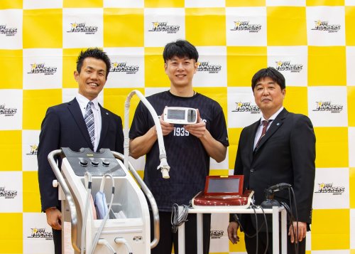 Carousel post from ito_sports_project.