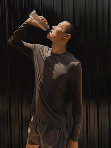 Carousel post from liveoficial.