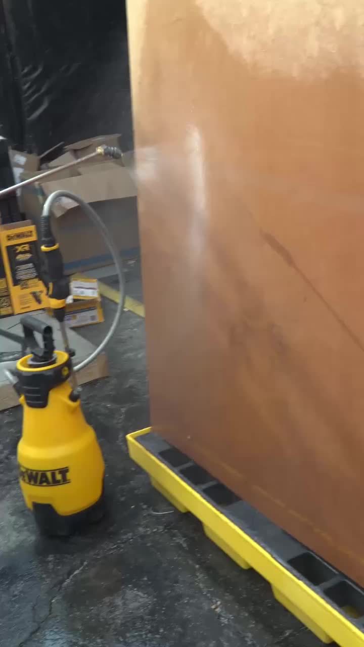 Video post from dewalttough.
