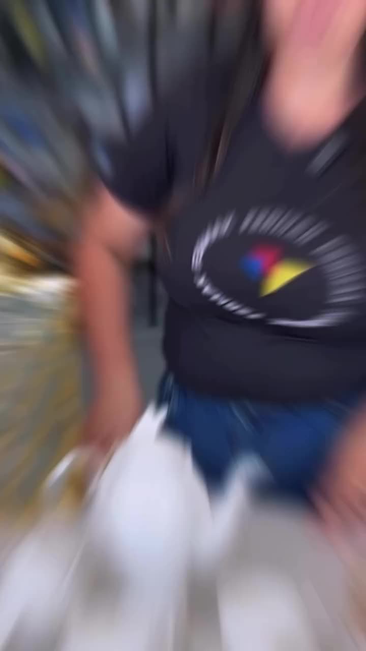 Video post from fermakoficial.