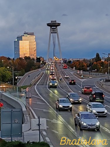 Carousel post from krakos.