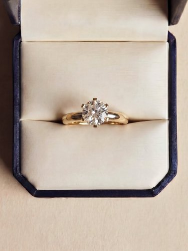 Photo post from diamondsbyme.
