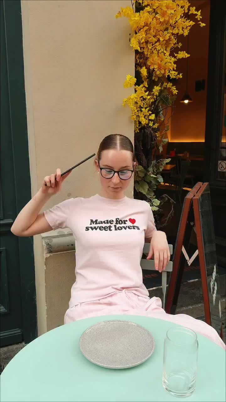 Video post from coffeeandwafflescz.