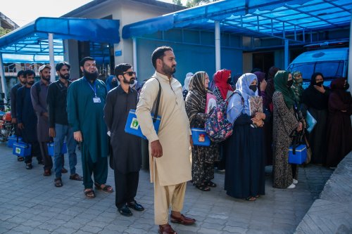 Carousel post from pakfightspolio.