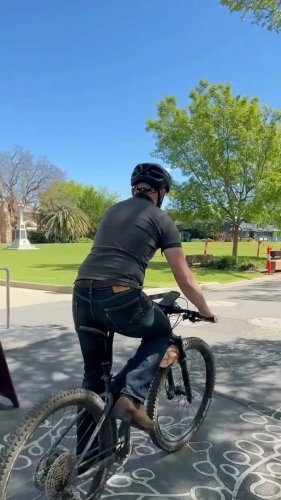 Video post from alburycity.