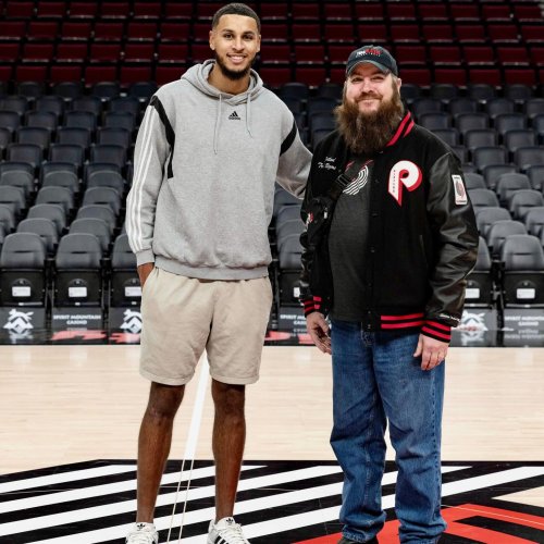 Photo post from giffordsflowers.