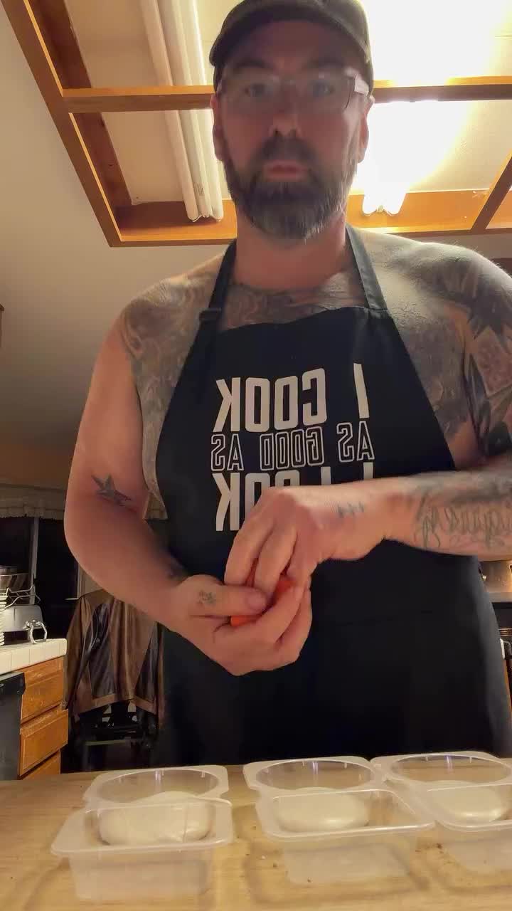 Video post from famous_creations_catering.