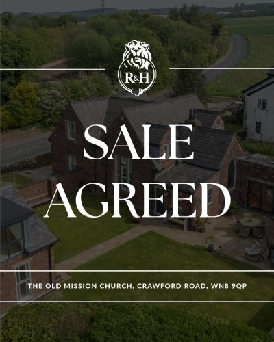 Photo post from reganhallworth.