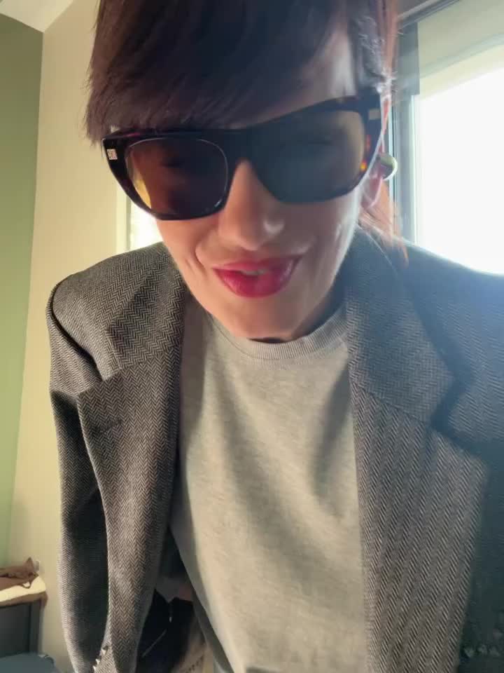 Carousel post from soniajamp.