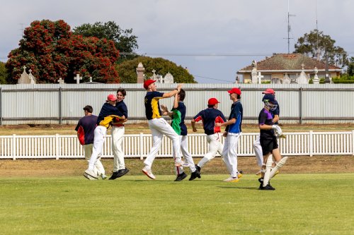 Carousel post from trinitycollegecolac.