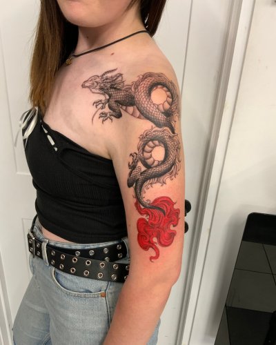Photo post from lovetattoossandhurst.