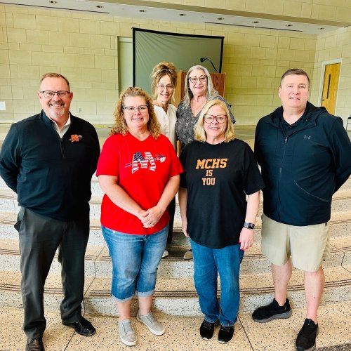 Photo post from mchsdistrict111.
