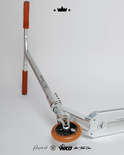 Carousel post from nkdscooters.