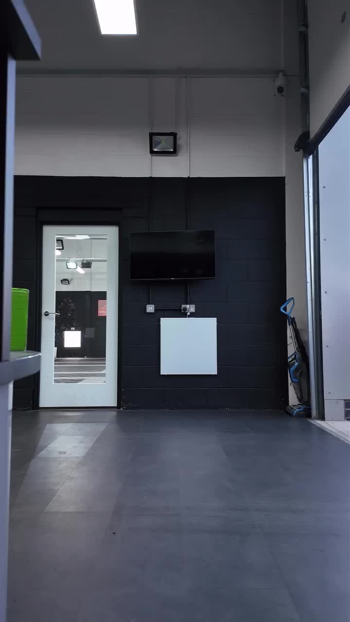 Video post from spotlessdetailing_group.