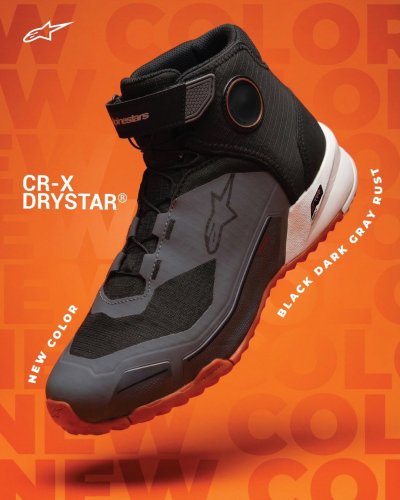 Photo post from motomax.